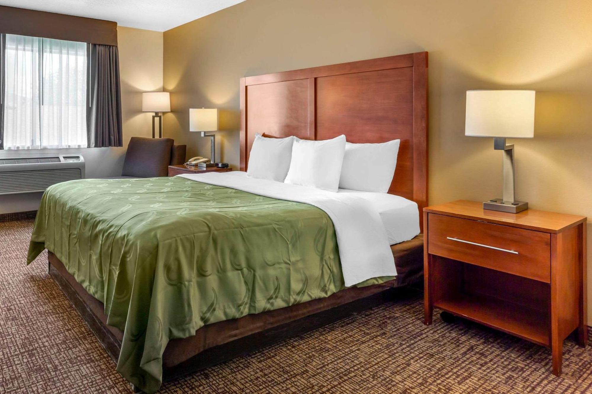 Quality Inn Logan Near University Ngoại thất bức ảnh