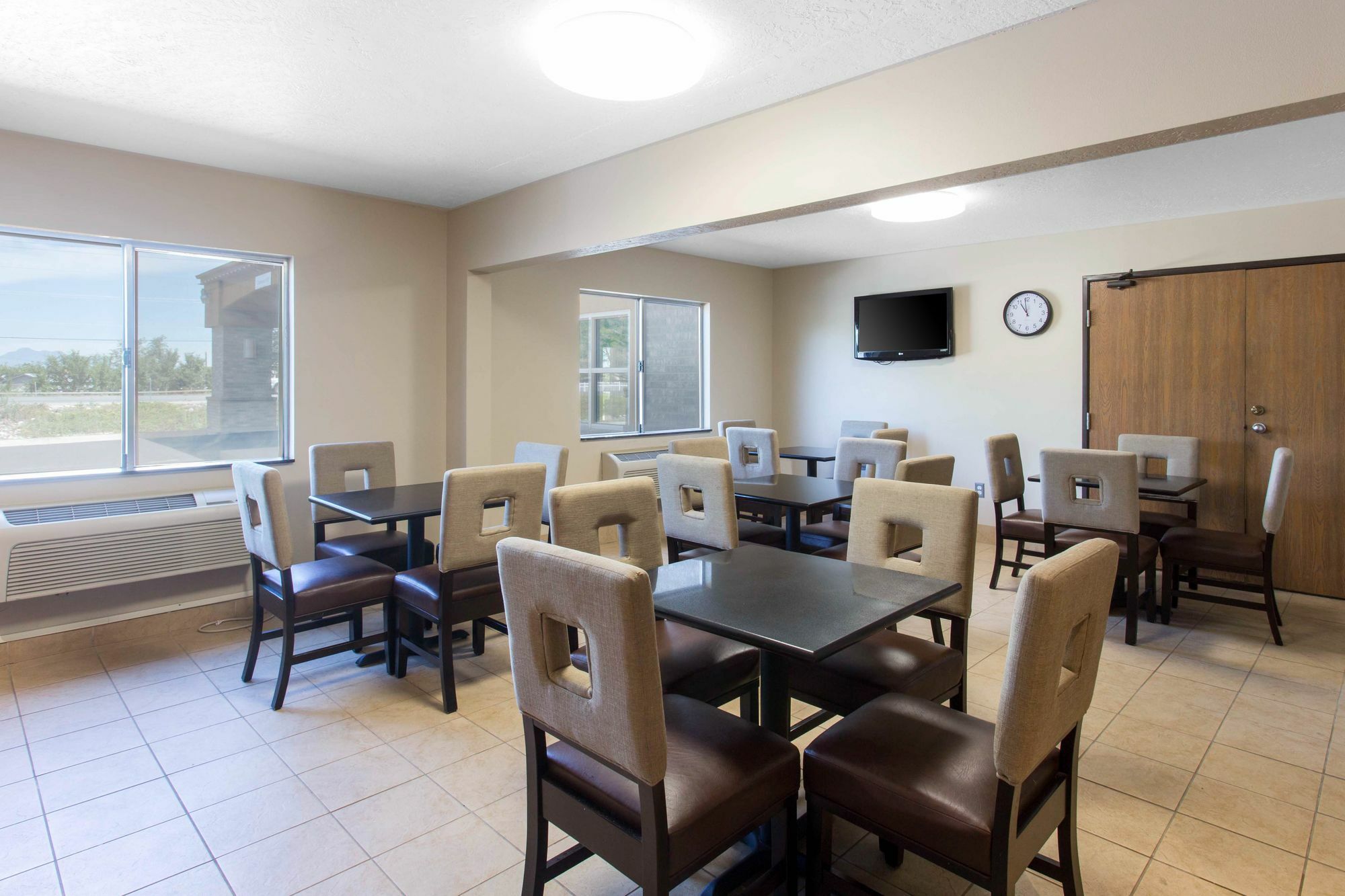 Quality Inn Logan Near University Ngoại thất bức ảnh