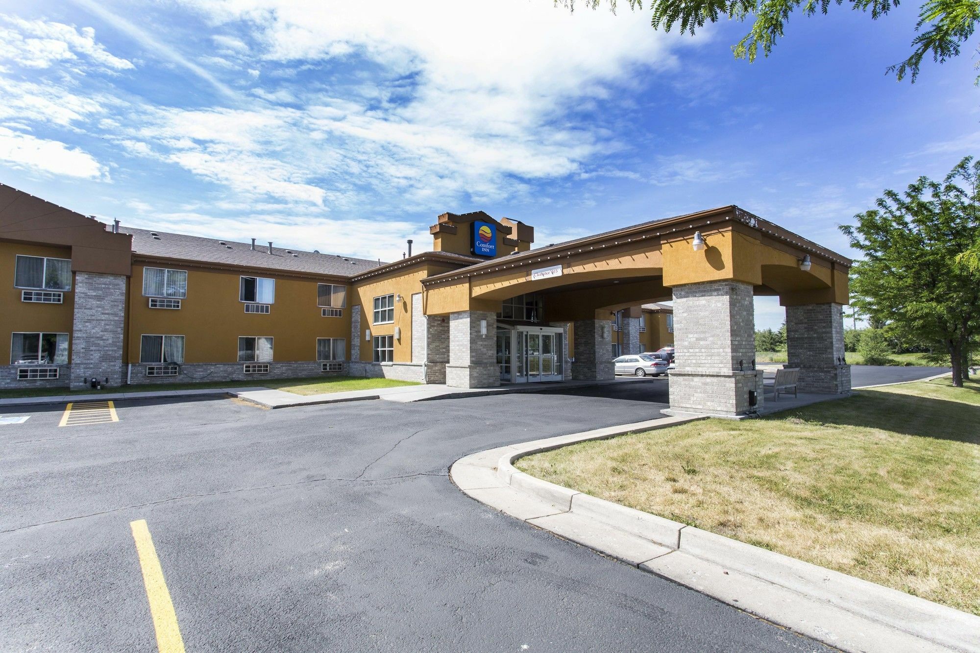 Quality Inn Logan Near University Ngoại thất bức ảnh